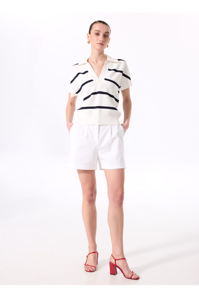 Fabrika Standart Bel Relaxed Beyaz Kadın Şort F5SL-SHT0058