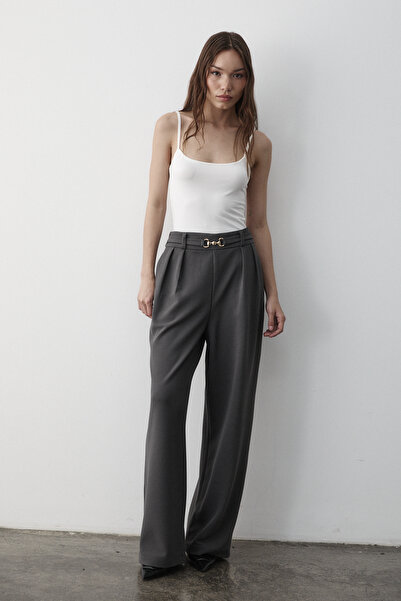 JASTE Kadın Gri Likralı Toka Kemer Detaylı Lastikli Palazzo Pantolon