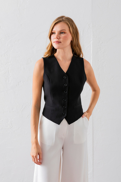 VUNTAL Women's Black Vest