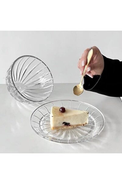 ARVALE Glass Dessert and Pastry Plate Glass Dome - Round Design for Stylish Presentations