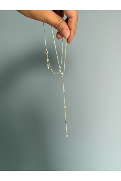 DGK COLLECTİON 14k gold renginde Zarif ve şık Y form dekolte kolyesi.Mavi ve ışıltılı zirkon taşlı trend