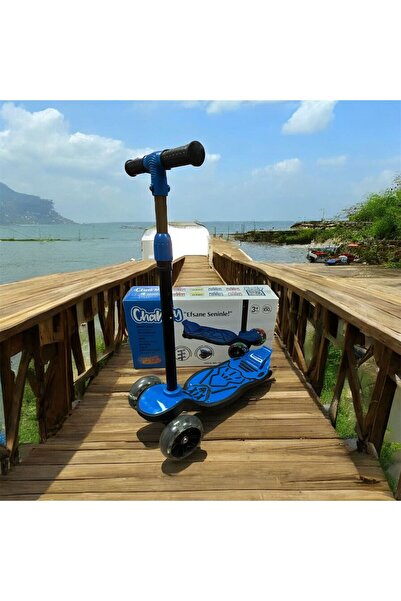 chanky SCOOTER Işıklı Teker Geniş Taban ve Fren 3 ile 7 Yaş Arası Uygun 3 Kademeli Direksiyon 100kğ Taşıma