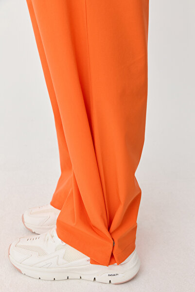 bilcee Kadın Turuncu İnce Likralı Fermuarlı Bol Paça Dokuma Hafif Pantolon 0074