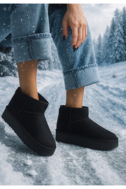 XStreet 101 Sophie Wedge Sole Short Women's Boots Wool Boots