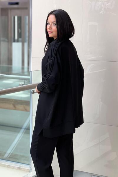 Ghisa Tunic with Knitwear Detail on Collar and Sleeves