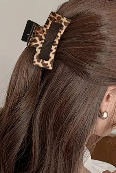 CAŞ DEKORASYON Leopard Pattern Latch Buckle