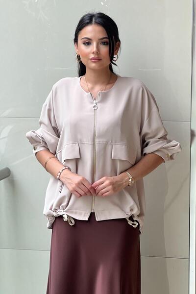 Ghisa Pocket Detailed Zippered Waist Drawstring Jacket