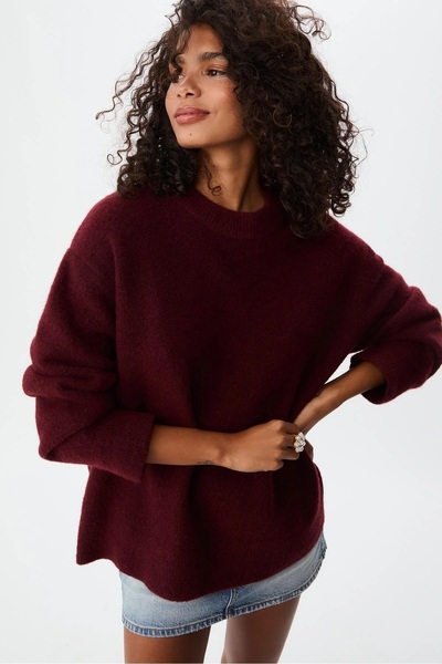 Lia Blanco's Women's Soft Textured Crew Neck Oversized Knit Sweater – Long Sl...