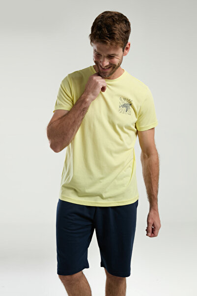 Arnetta Men's Yellow Bermuda Suit