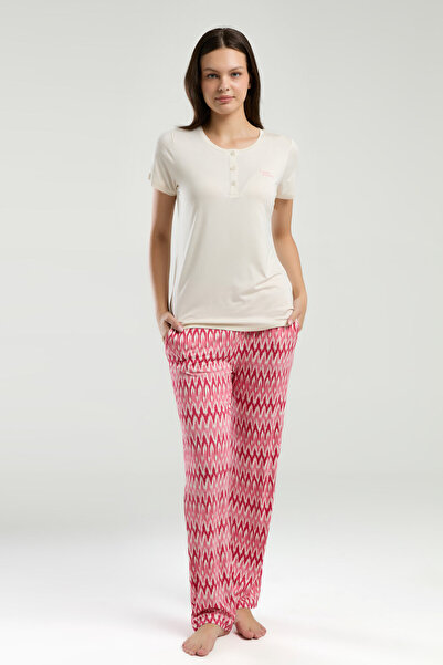 Arnetta Women's Cream Short Sleeve Pajama Set