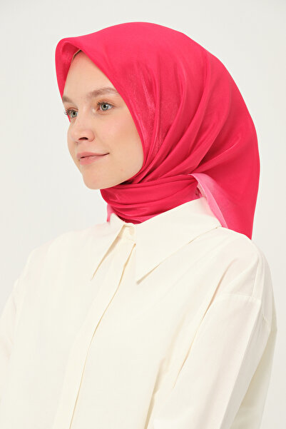 Madame Polo Κεχριμπαρένιο τετράγωνο κασκόλ 90x90 εκ. Αντιολισθητικό ύφασμα Ρόδι