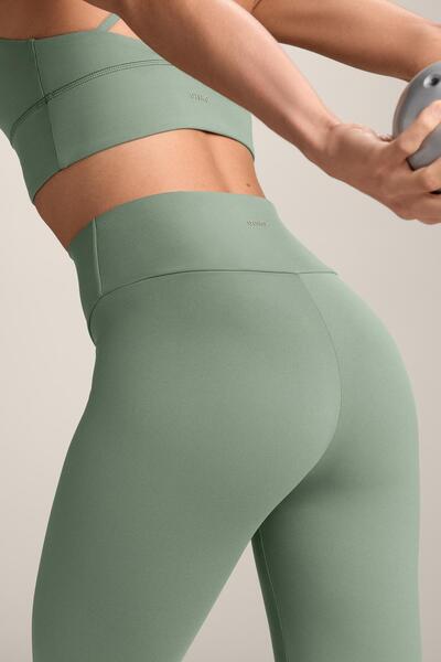 Oysho Comfortlux high-rise ankle-length leggings