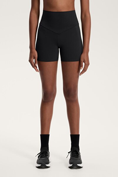 Oysho Compressive pocket high rise 10 cm hot pants