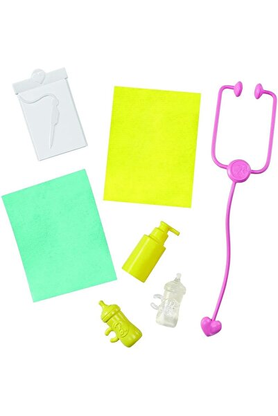 Barbie Çocuk Doktoru Bebek