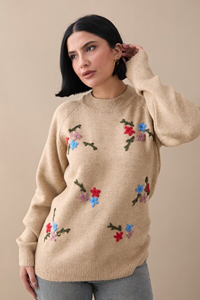 InStyle Çiçek İşlemeli Yumoş Kazak Camel