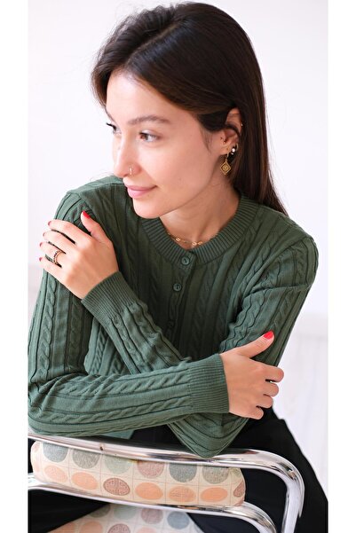 Butik Una Fiaba-Yeşil Düğmeli Saç Örgü Kadın Triko Hırka