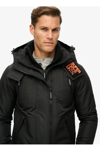 SUPERDRY Siyah Erkek Mont M5011921A02A_HOODED MTN WINDBREAKER