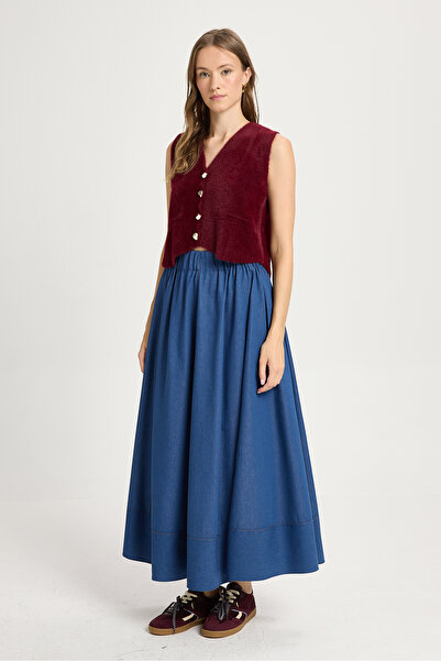 minaaise Women's burgundy knit vest with gold button detail, soft texture 2541