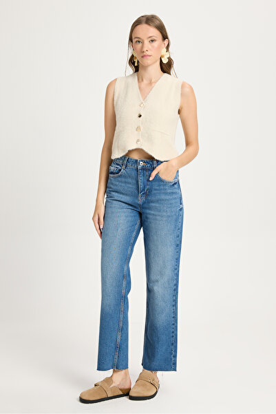 minaaise Women's Stone Knitwear Vest Gold Button Detailed Soft Textured 2541