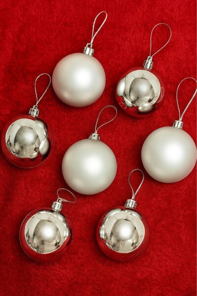 BeySüS Yılbaşı Gümüş Parlak Mat Top Ağaç Süsü 6cm 6 lı