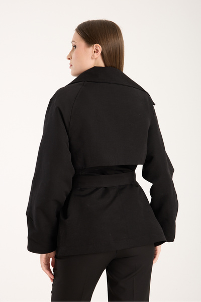 MODAMERSİ Kadın Siyah Aller Detaylı Astarlı Kısa Trençkot