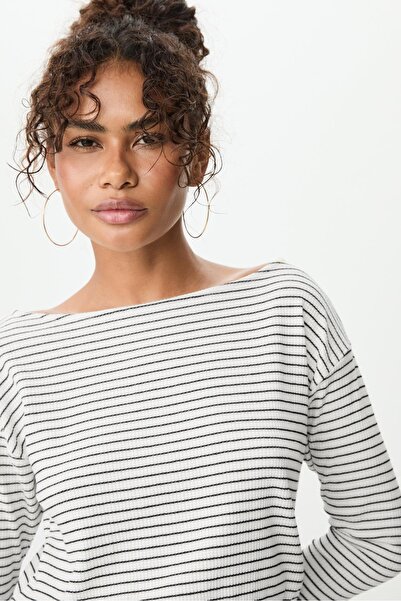 Stradivarius Multi-way striped T-shirt