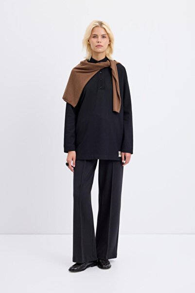 KADRİYE BAŞTÜRK Hanorac cu guler polo cu fante laterale negru