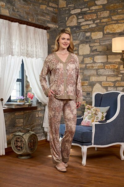 Cossy By Aqua Σετ πιτζάμες με μπροστινά κουμπιά με σχέδιο λεοπάρ CossybyAqua ...