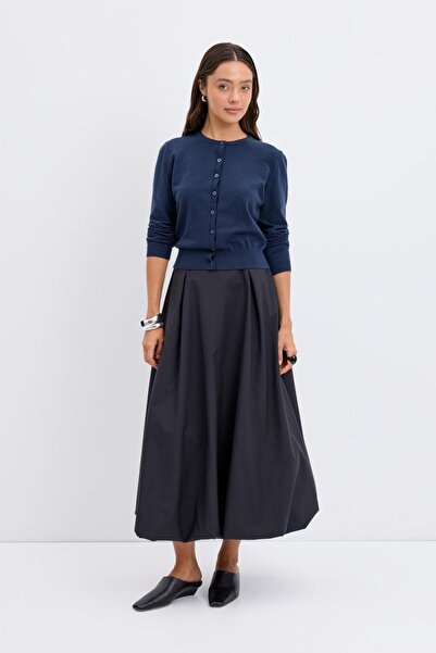 KADRİYE BAŞTÜRK Round Neck Buttoned Knitwear Cardigan Navy Blue