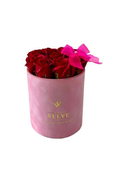 velve Σύνθεση λουλουδιών VLV, με 9 σαπουνένια τριαντάφυλλα, σε ροζ βελούδινο ...