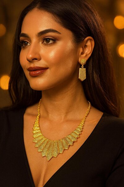 xesha 22 Ayar Altın Kaplama Çok Şık Gerdanlık Seti Kolye ve Küpe Seti