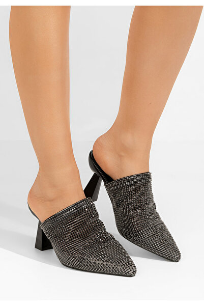 B T Shoes Černé dětské šľapky Vanelsa