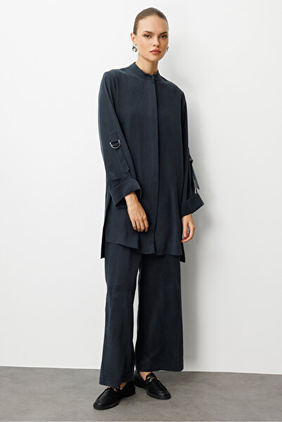 Mizalle Safari Kol Detaylı Siyah Cupro Tunik