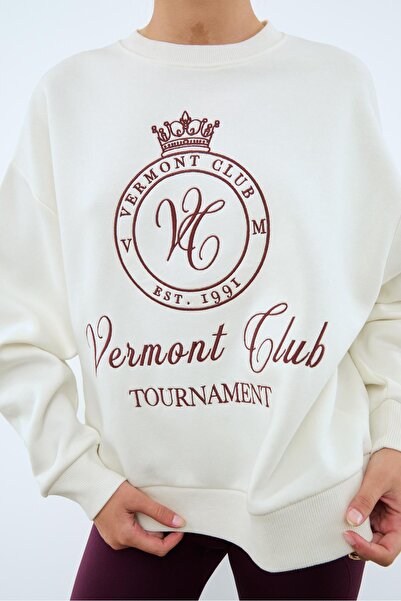 Stradivarius Embroidered sweatshirt