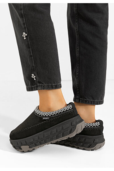 B T Shoes Černé dámské dřeváky Novela