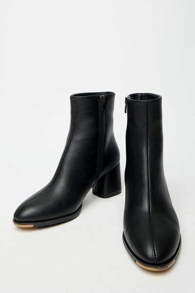 Madamra Kadın Siyah Topuklu Bot & Bootie – Fermuarlı Şık Günlük Sezon Modeli