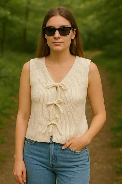 cheen Women's Bow Tie Detailed All-Season Knitwear Cardigan