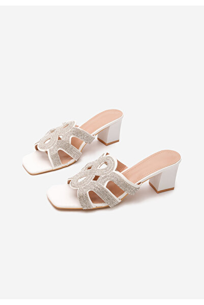 B T Shoes Bílé dětské pantofle Rhiann