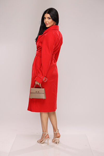Pretty Women's coat with belt