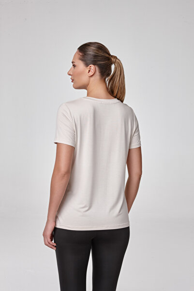 relactive ΓΥΝΑΙΚΕΙΟ ΜΠΛΟΥΖΑ ΜΕ ΚΟΝΤΟ ΜΑΝΙΚΙ ΜΕ ΒΑΘΥ ΛΟΥΡΑΚΙ ΣΕ ΣΧΗΜΑ Β ΠΕΤΡΑ