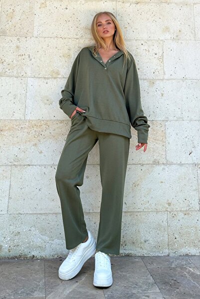 VAGGON Women's Khaki Hooded Snap Fastener Oversized Sweatshirt and Pants Set Prmx12476