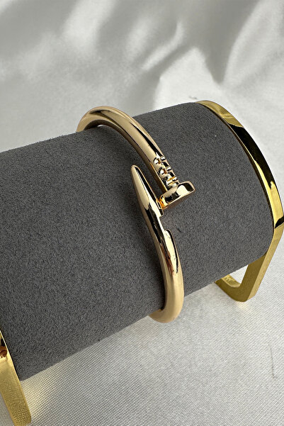 Modex Shiny Metal Nail Bracelet (Inner Diameter: 6cm)