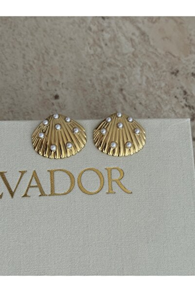 LUXSTONE Oyster Shell Pearl Gold Earrings