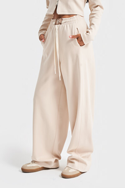 its basic Dámská souprava béžové barvy w5-57 z úpletu, tepláková souprava a mikina na zip, spodní díl, vrchní díl, kombinovaná souprava 2 kusů