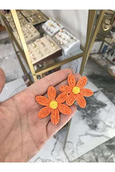 the ASEL İNCİ Orange Flower Model Earrings