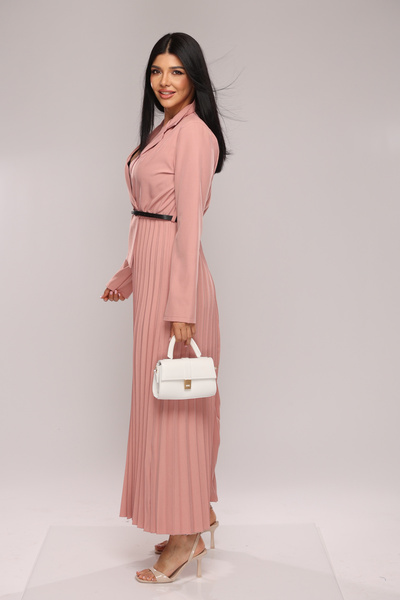 Pretty Women's dress with pleats and belt