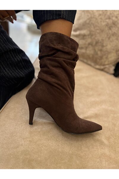 Seyla Tezcan BOT Bot & Bootie