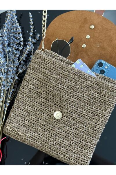 gulora Handmade 3-Compartment Chain Strap Shoulder Bag – Adjustable Strap, Brown