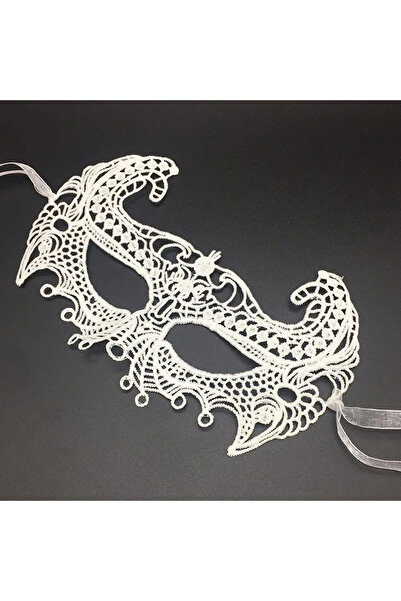 Go İthalat White Color Lace Cut Lace Embroidered Prom Party Mask 1 No (5273)