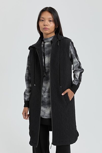 Nihan İnce Kapitone Seyyar Kapşonlu Yelek Siyah